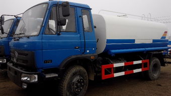 四川洒水车厂家图片价格全解析