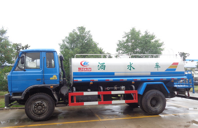 金华多功能绿化洒水车-消防车 高效节能的城市守护者
